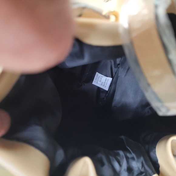 Victorias Secret Women's NWT Camel Hobo Bag - Picture 7 of 7